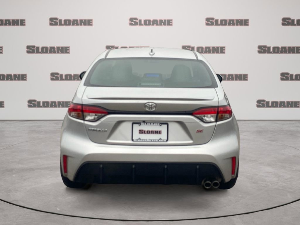 Used 2025 Toyota Corolla SE image 4