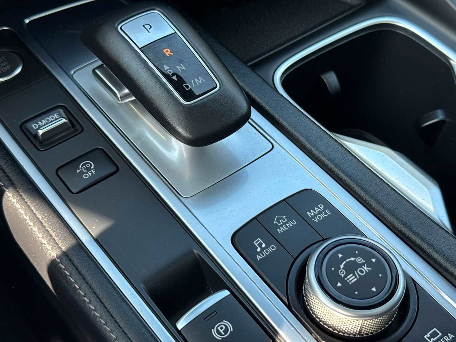 Used 2023 INFINITI QX60 Luxe image 23