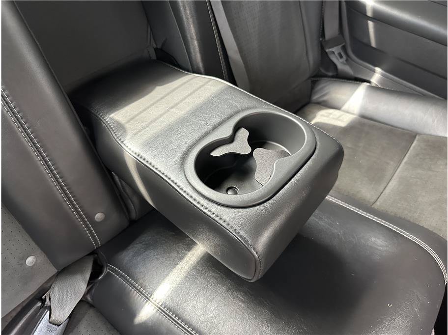 Used 2009 Dodge Challenger SRT8 w/ SRT Option Group II RWD image 17