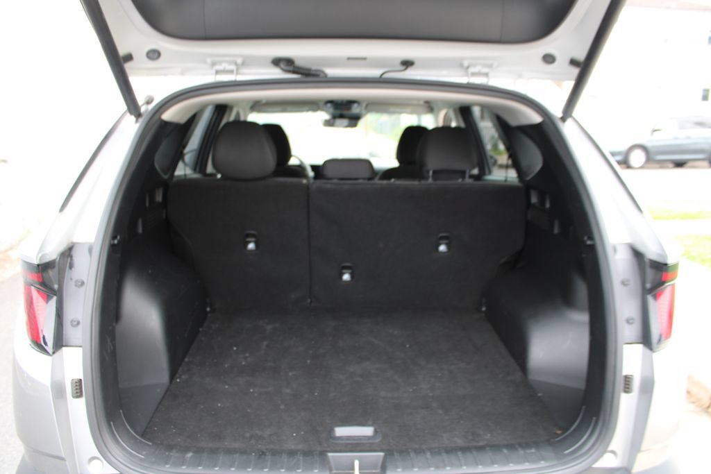 Used 2025 Hyundai Tucson SEL FWD image 27