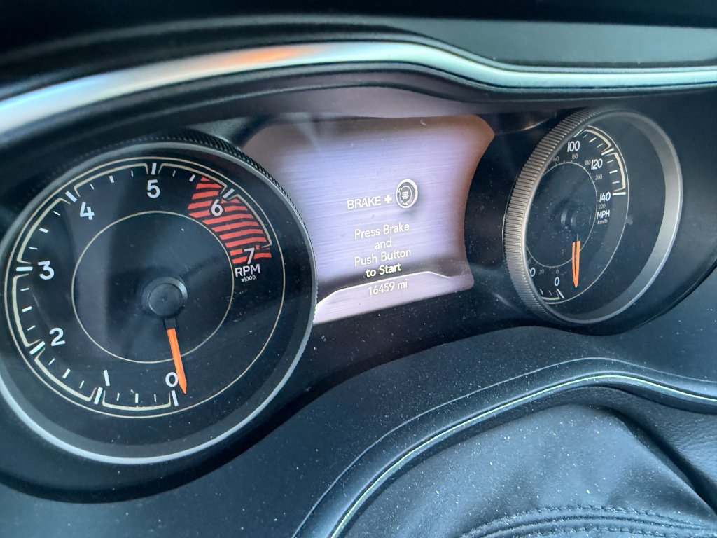 Used 2022 Jeep Cherokee Latitude Lux FWD image 19