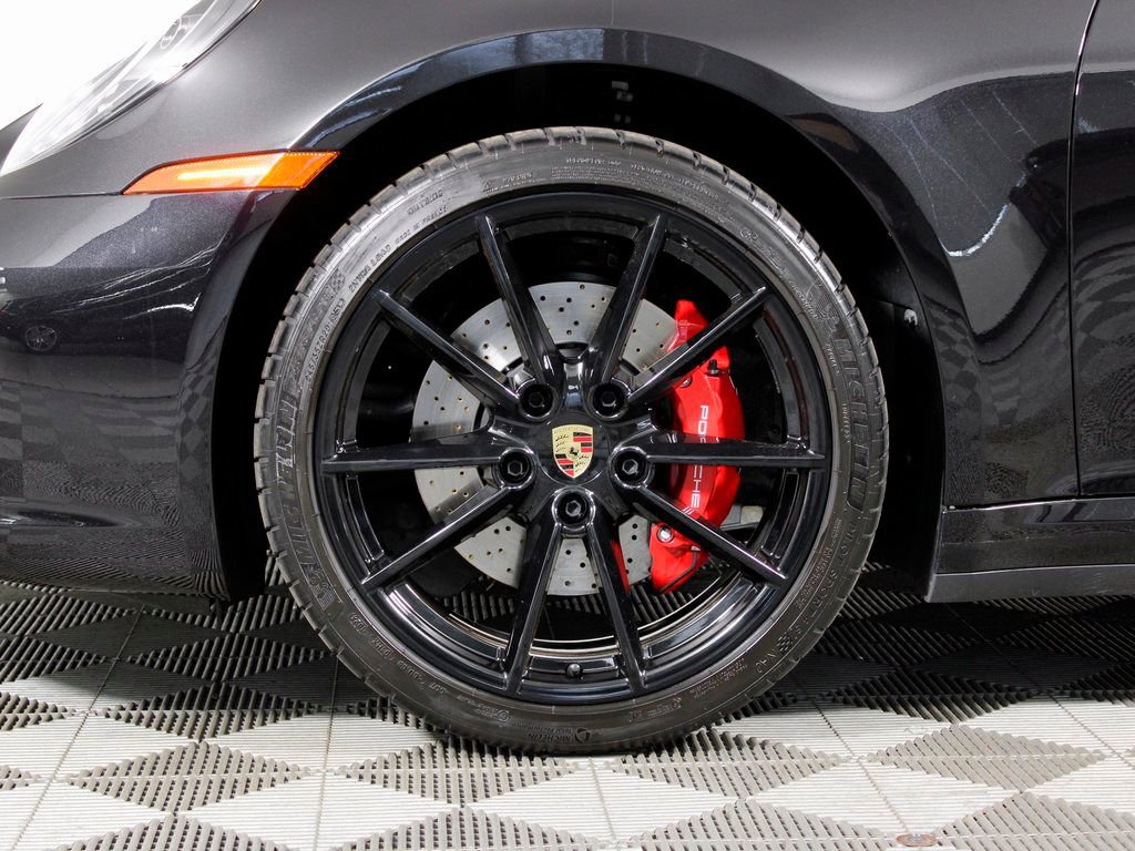 Certified 2024 Porsche 911 Carrera 4S image 39