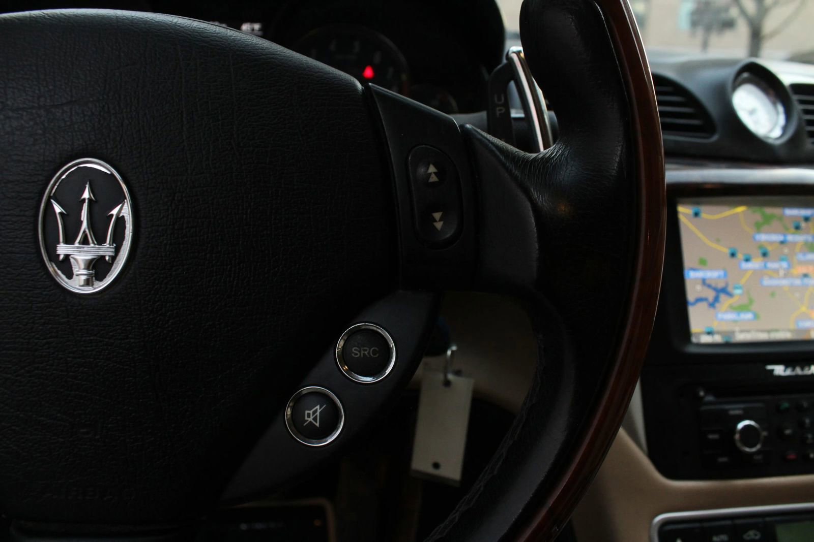 Used 2010 Maserati GranTurismo Coupe RWD image 23