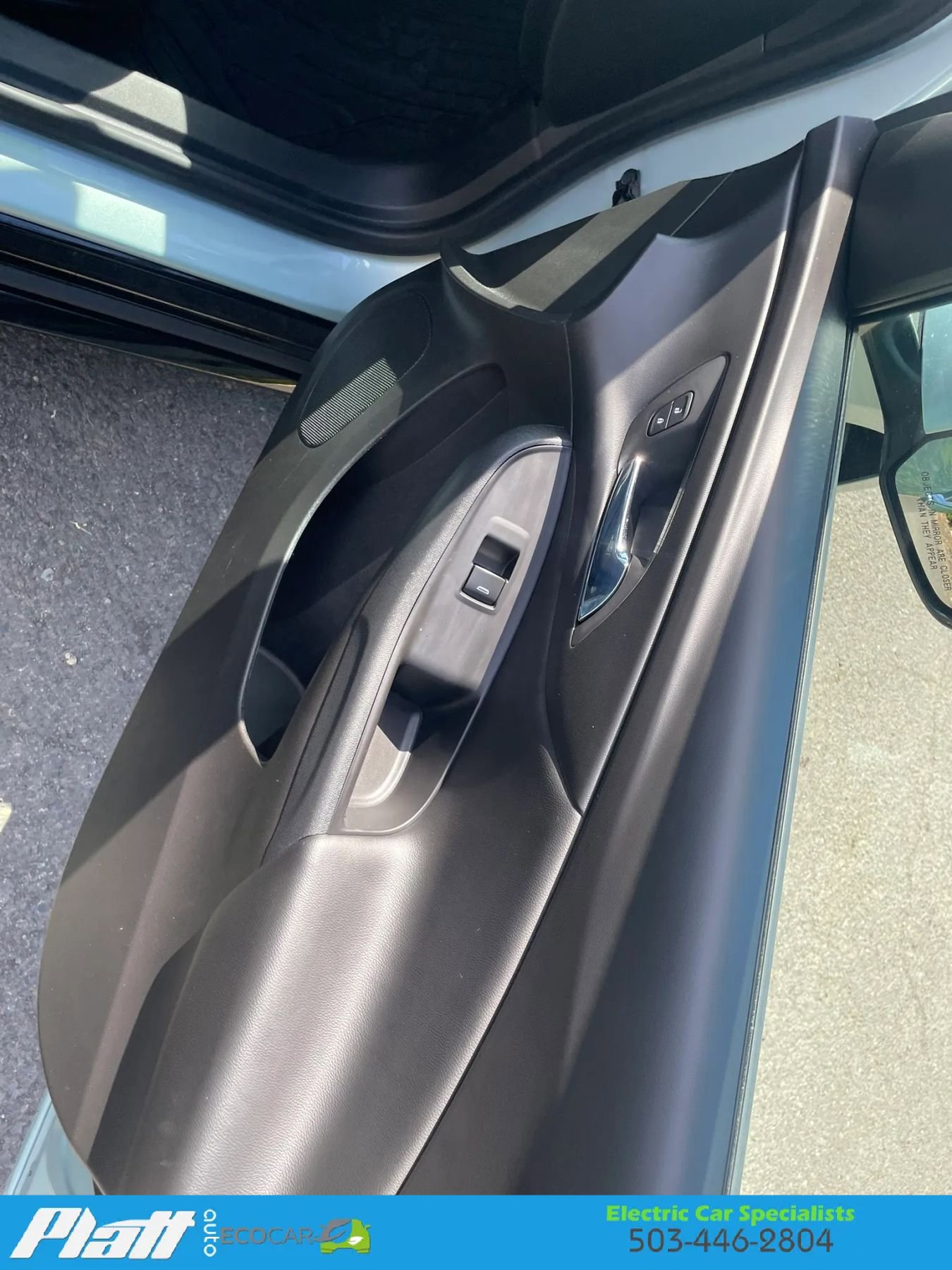 Used 2018 Chevrolet Volt LT w/ Comfort Package FWD image 48