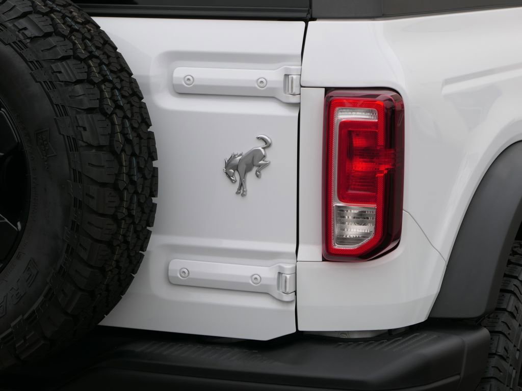 Used 2022 Ford Bronco Black Diamond AWD/4WD image 5