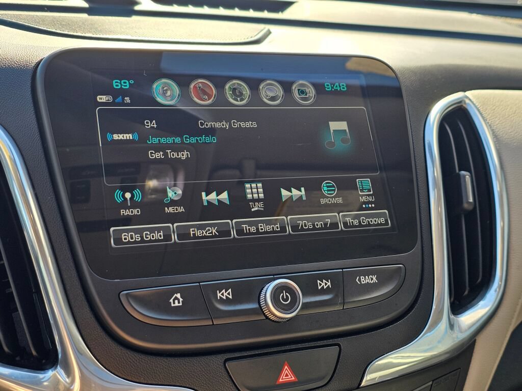 Used 2018 Chevrolet Equinox Premier AWD/4WD image 31