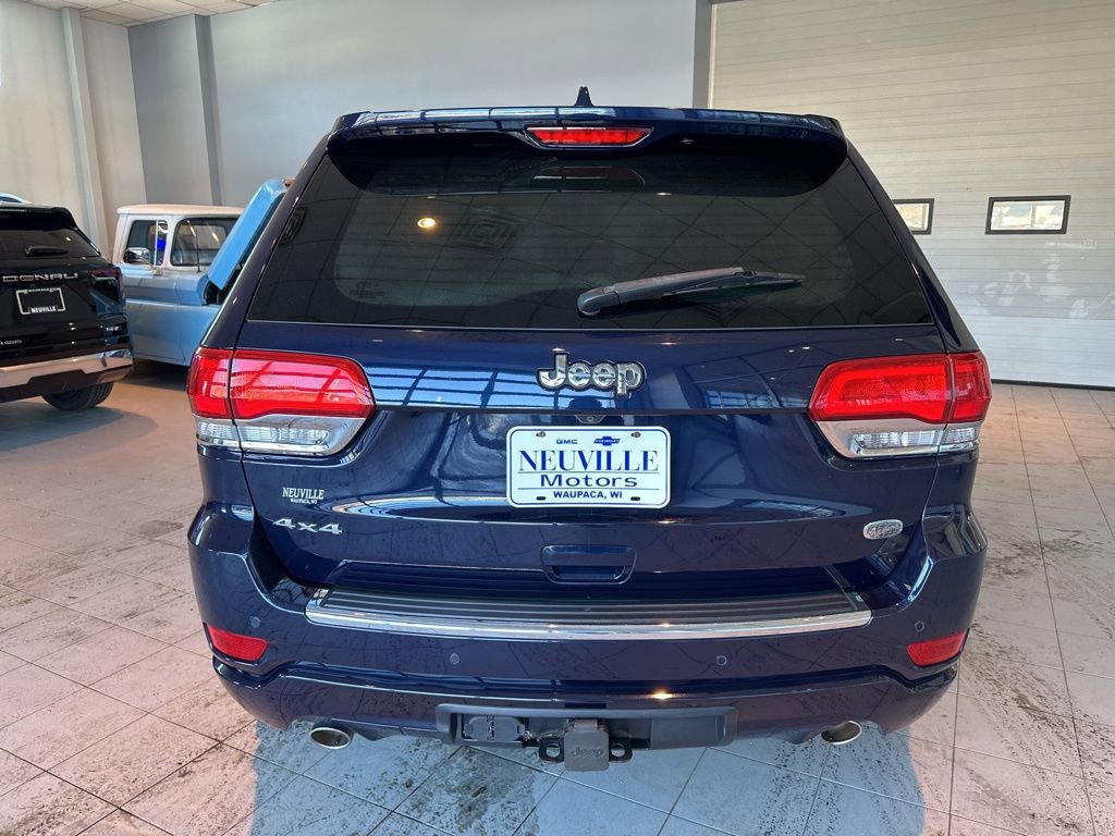 Used 2017 Jeep Grand Cherokee Overland image 4