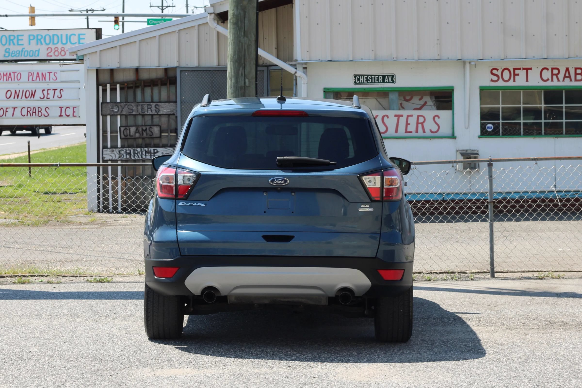 Used 2018 Ford Escape SE w/ Ford Safe & Smart Package AWD/4WD image 7