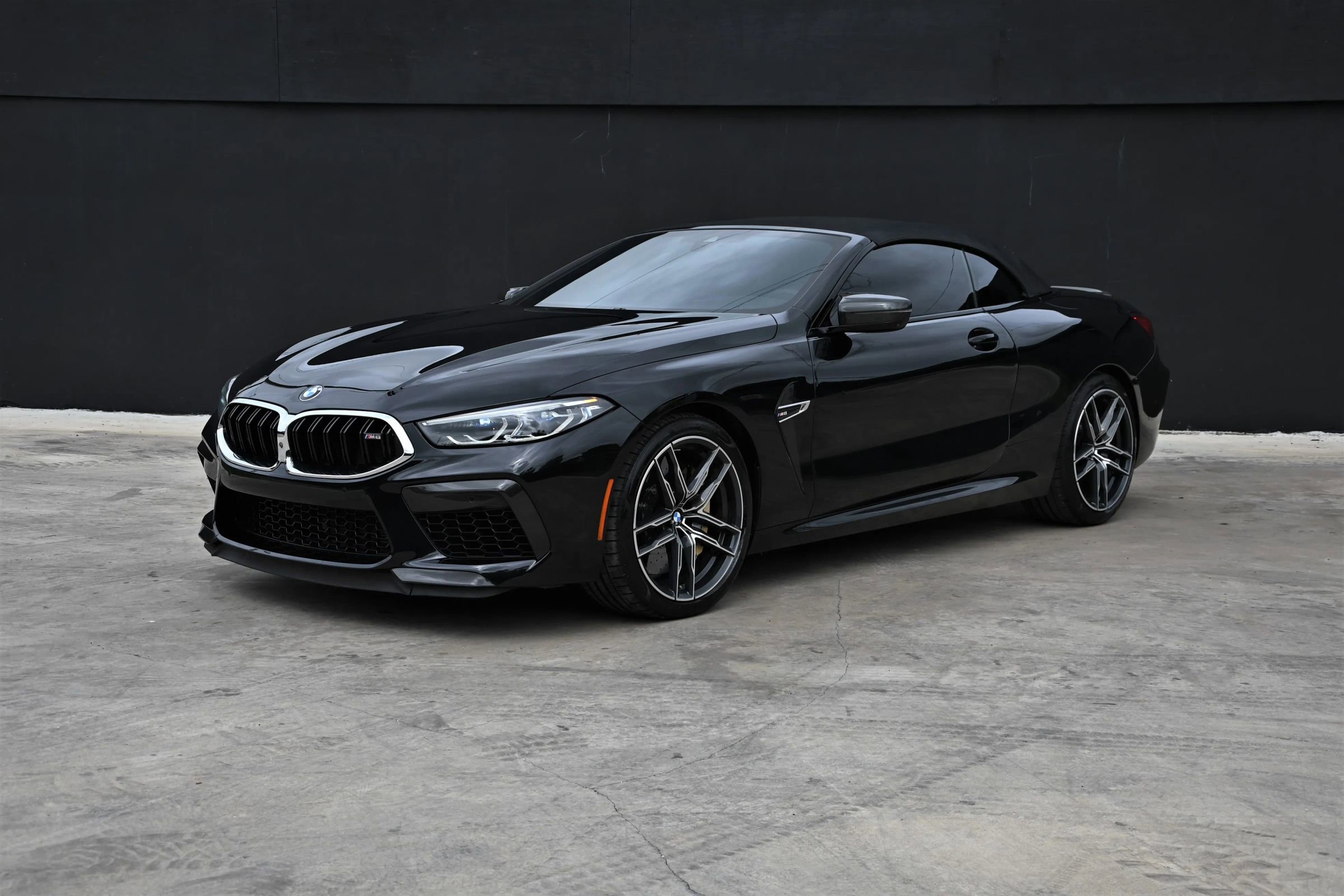 Used 2020 BMW M8 Convertible 2D w/ M Carbon Exterior Package image 3