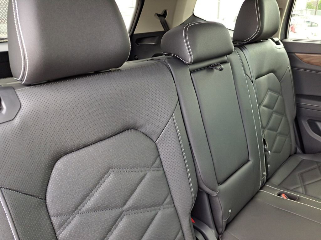 New 2026 Volkswagen Atlas SE image 20