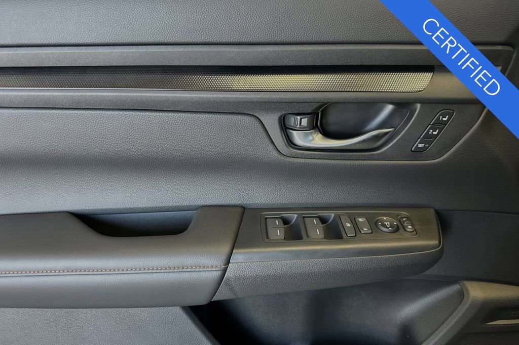 Certified 2025 Honda CR-V Sport-L image 11