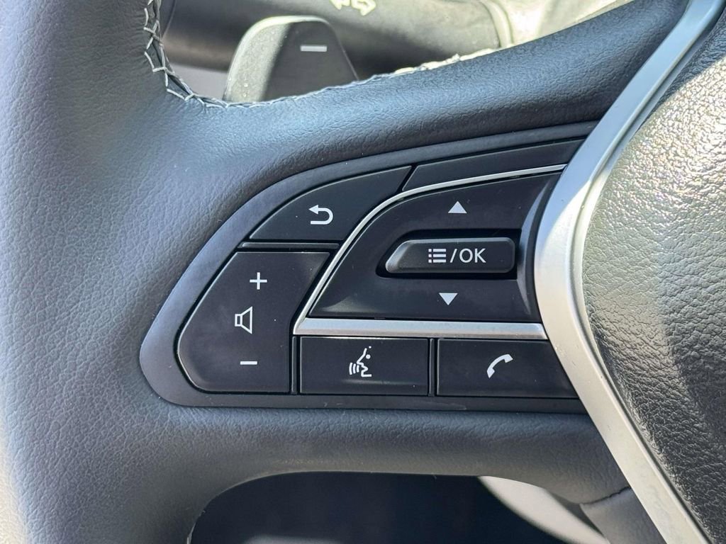 Used 2023 INFINITI QX50 Luxe AWD/4WD image 21