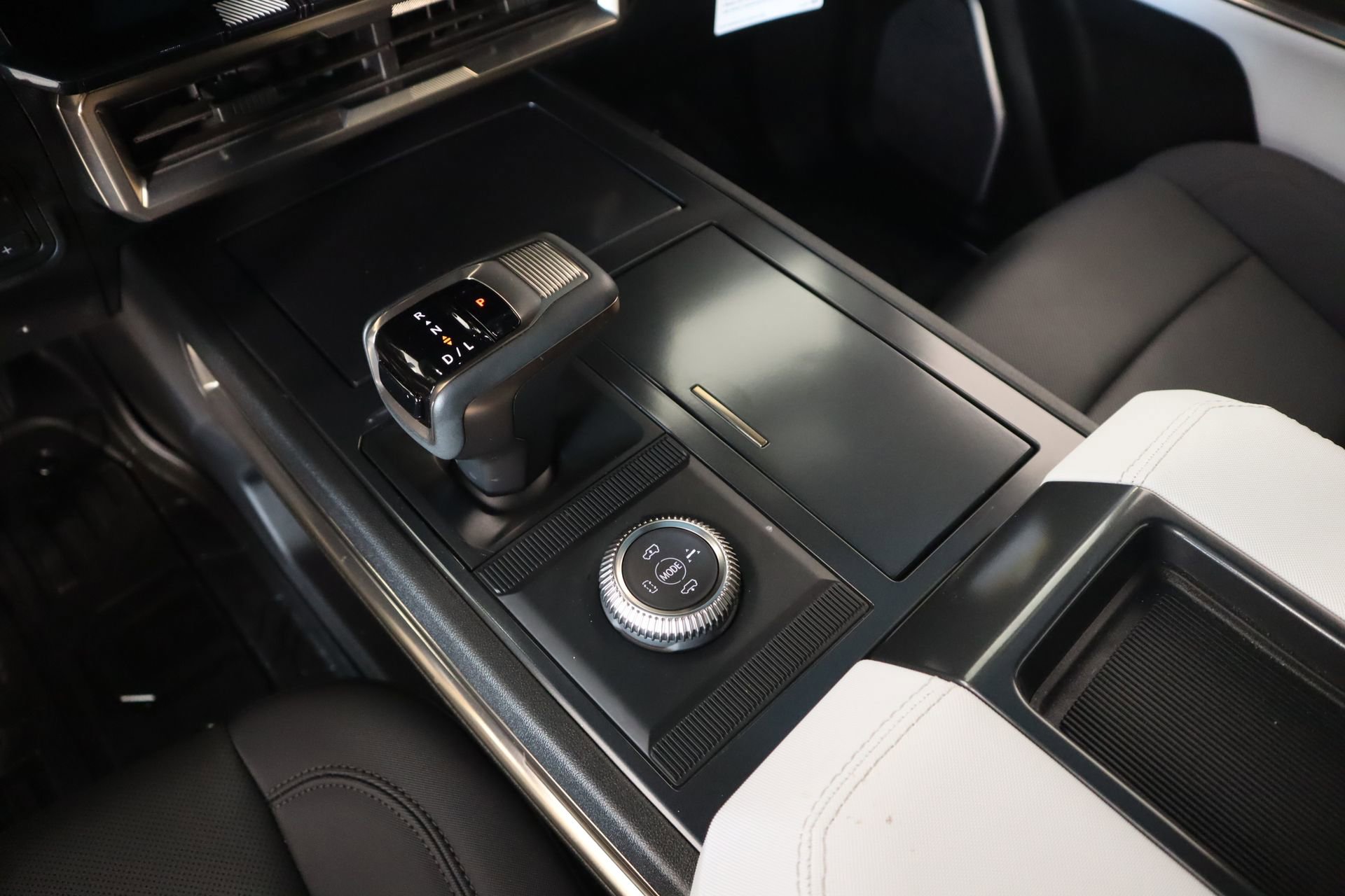 Used 2025 GMC Hummer EV 2X image 8