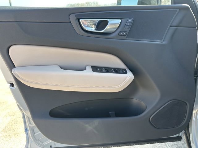 New 2026 Volvo XC60 B5 Plus w/ Protection Package Premier image 13