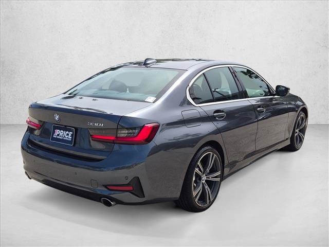 Used 2022 BMW 330i Sedan w/ Driving Assistance Package RWD image 5