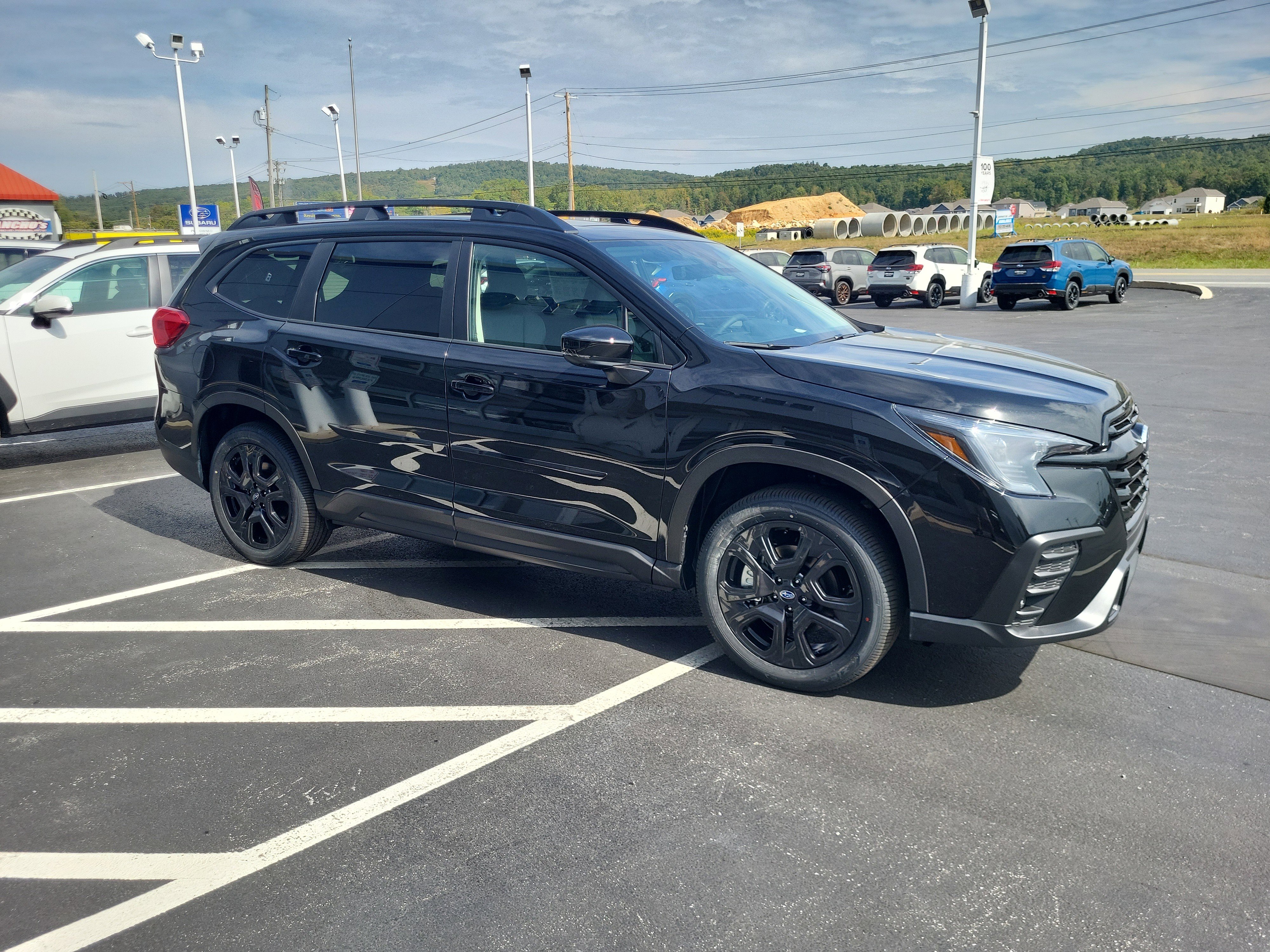 New 2025 Subaru Ascent Bronze Edition image 5