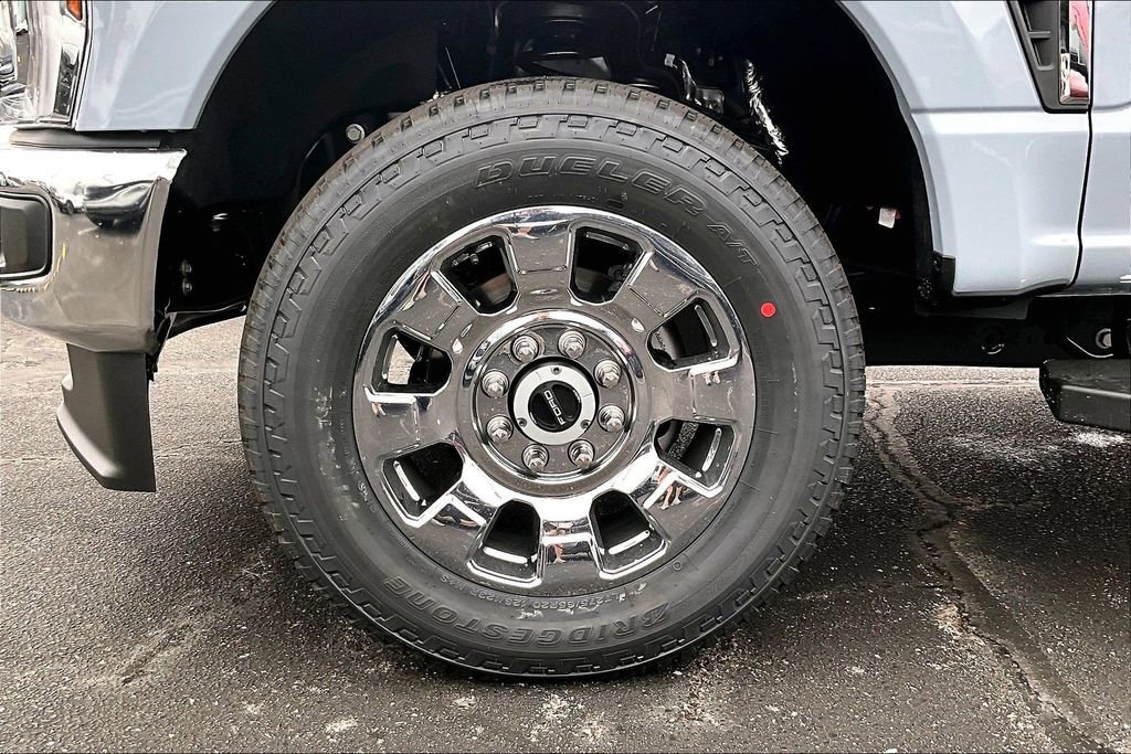 New 2026 Ford F250 Lariat w/ Chrome Package image 12