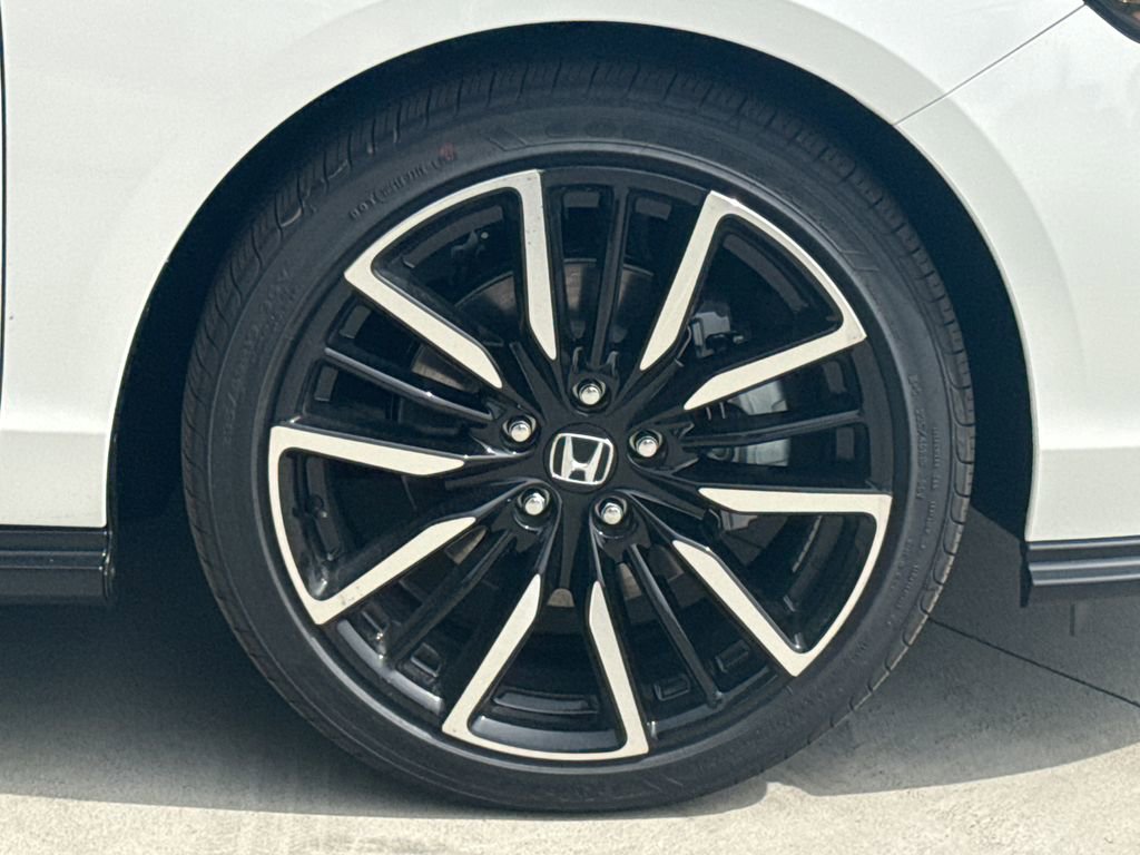 New 2026 Honda Accord Touring image 10
