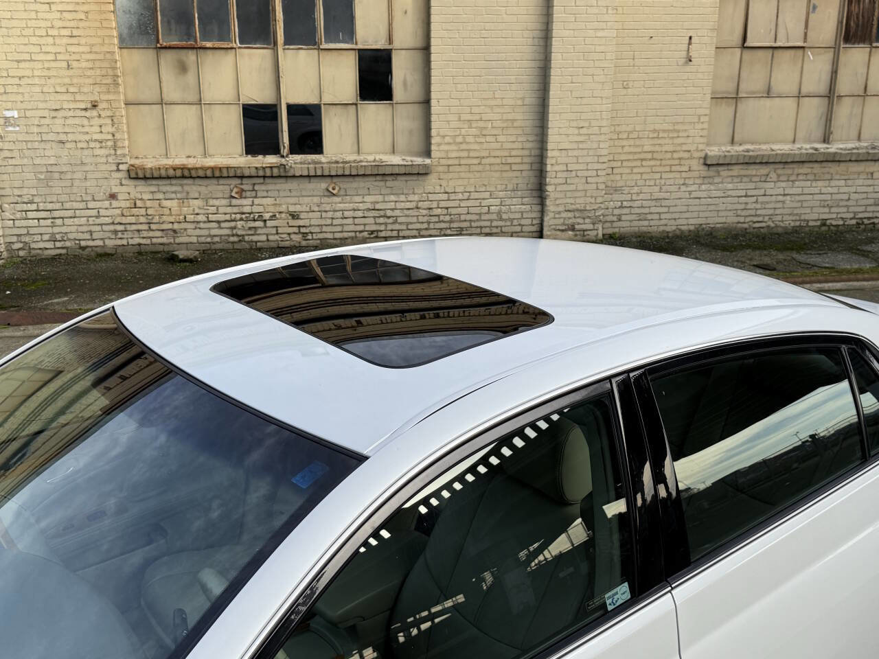 Used 2005 Toyota Avalon XLS image 24