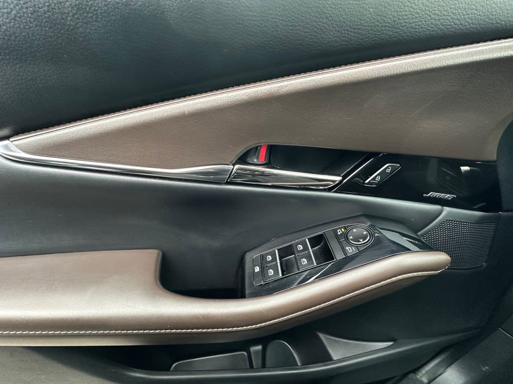 Used 2023 MAZDA CX-30 2.5 Turbo w/ Premium Package image 11