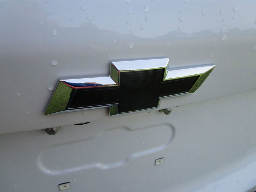New 2026 Chevrolet Equinox RS w/ Convenience Package III FWD image 12