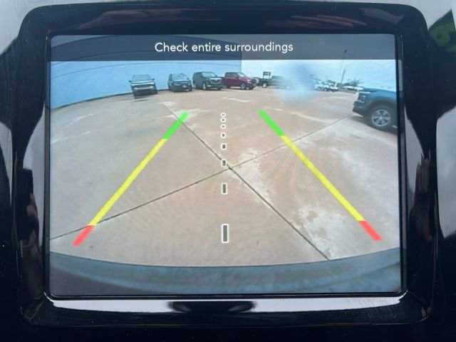 Used 2019 Jeep Cherokee Limited image 27