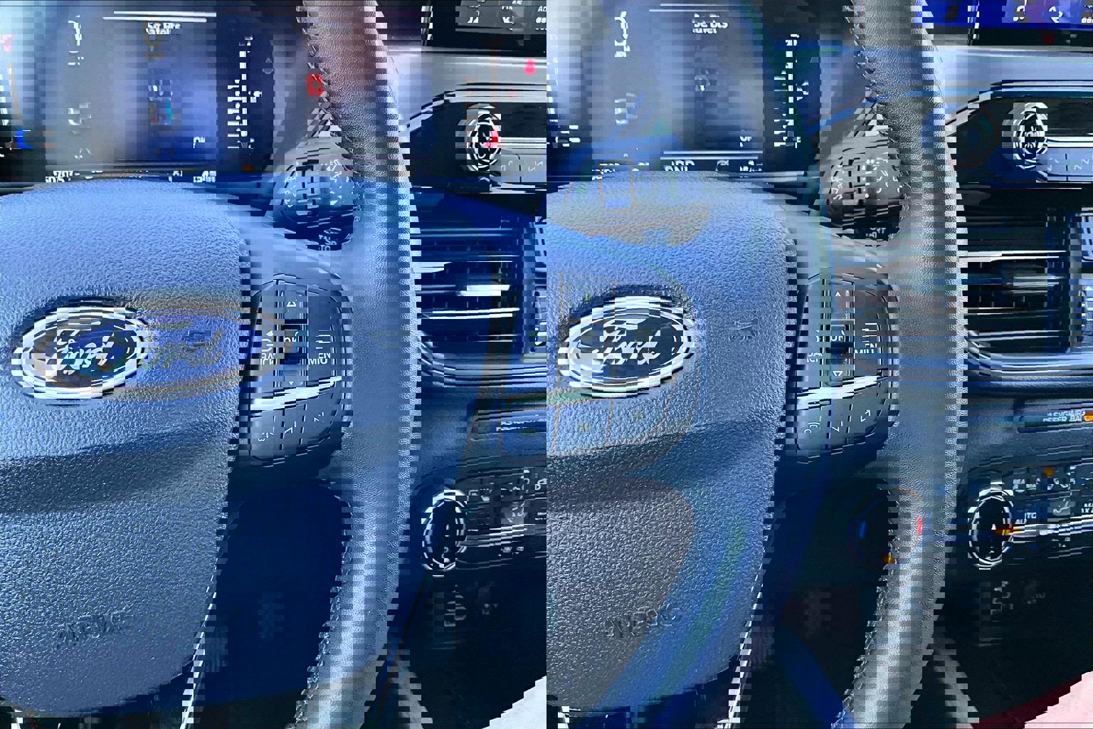 Used 2024 Ford Escape Active image 12