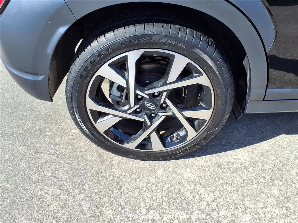 Used 2023 Hyundai Kona Limited w/ Cargo Package image 26