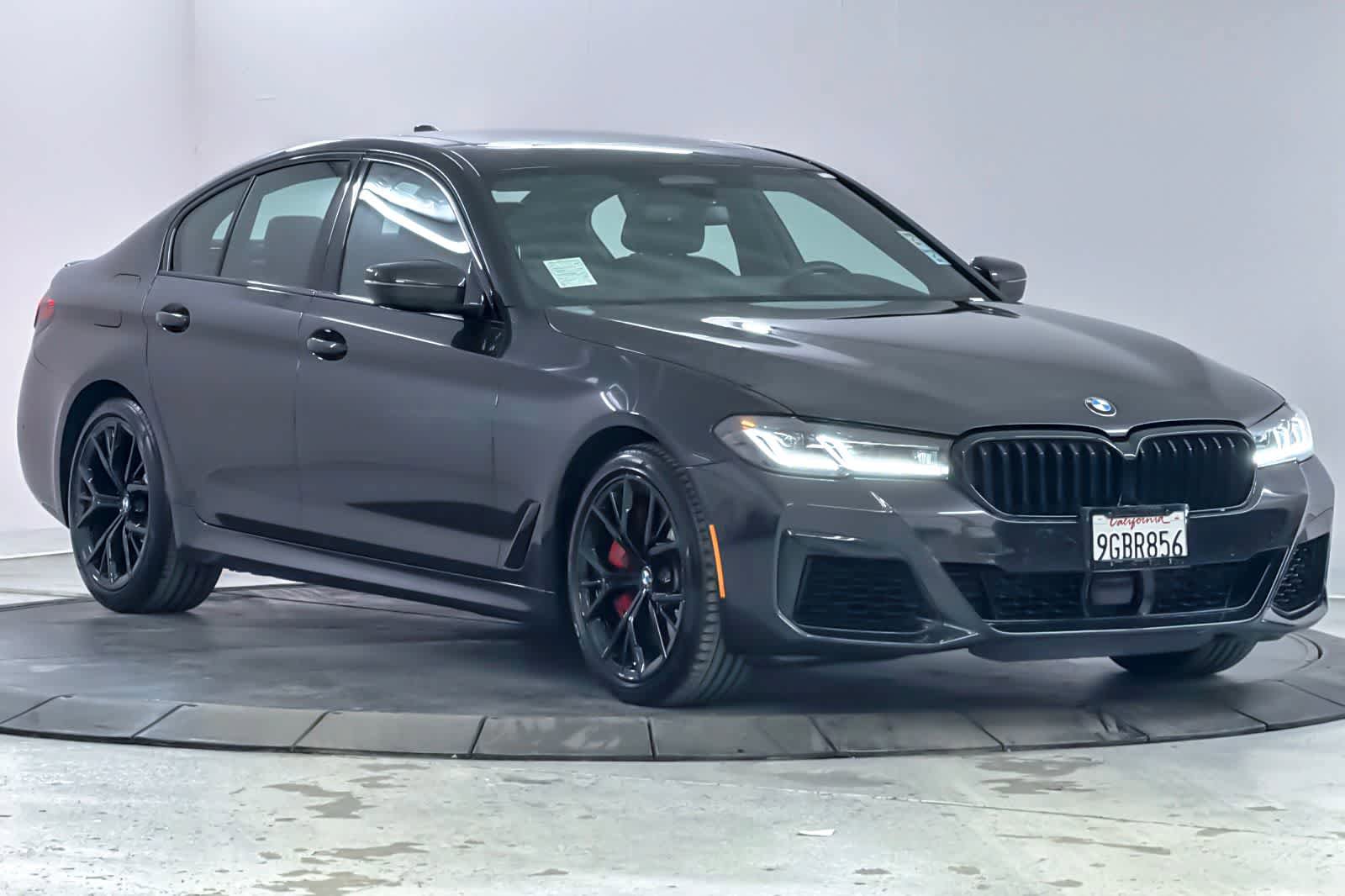 Used 2023 BMW 540i w/ Executive Package RWD image 9