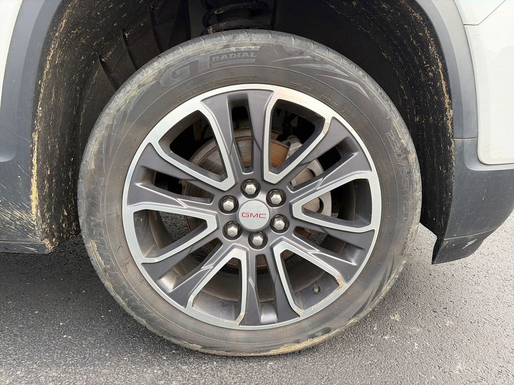Used 2020 GMC Acadia AT4 w/ Driver Alert Package II AWD/4WD image 32