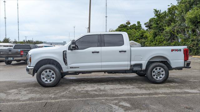 Used 2024 Ford F250 XLT w/ FX4 Off-Road Package AWD/4WD image 3