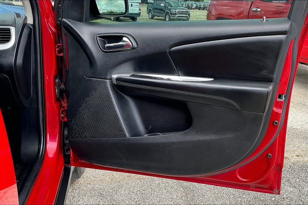 Used 2017 Dodge Journey SE w/ Flexible Seating Group FWD image 28