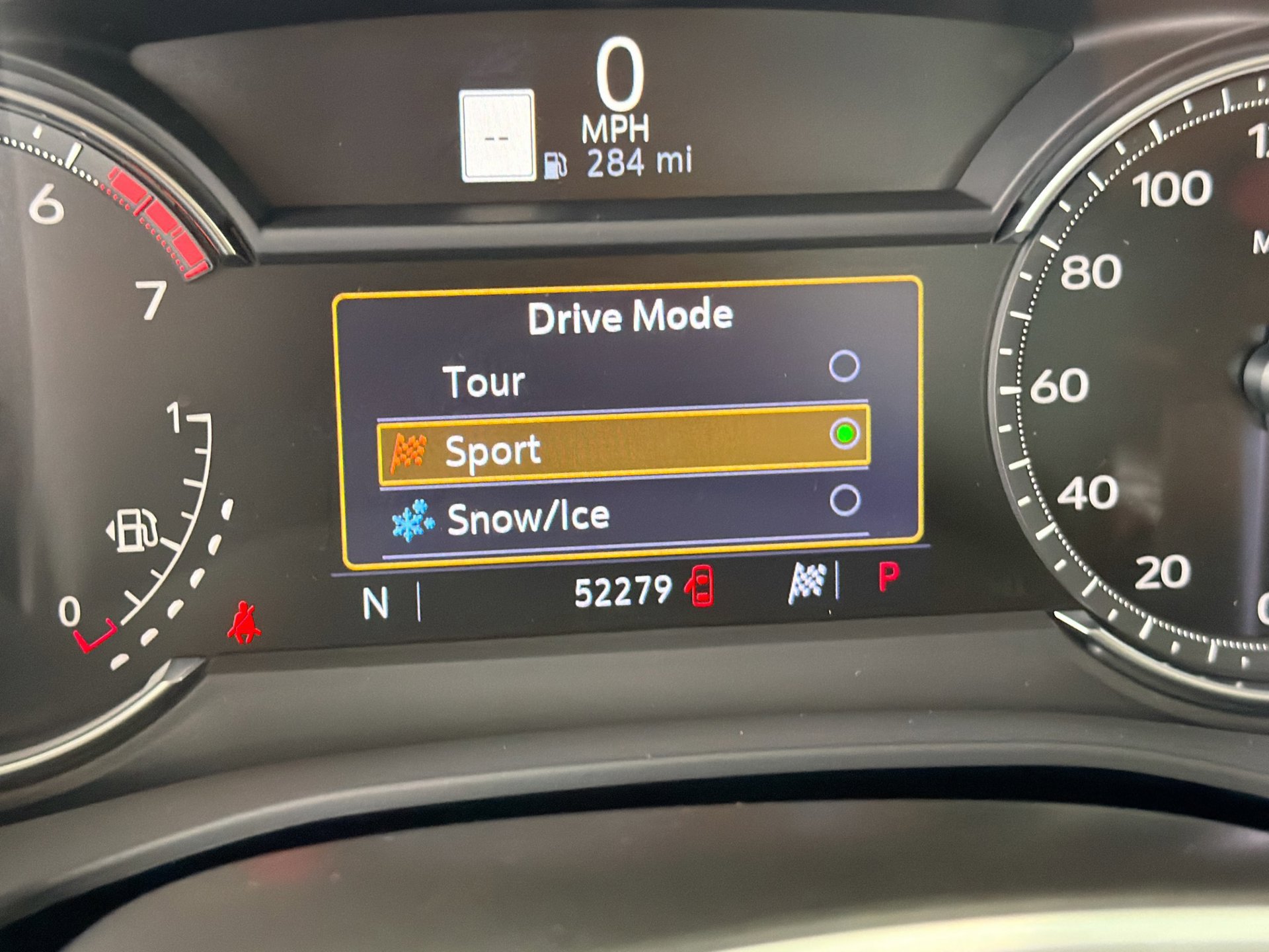 Used 2023 Cadillac XT5 Premium Luxury FWD image 29