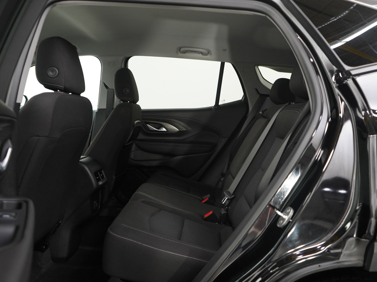 Used 2022 GMC Terrain SLE w/ Driver Convenience Package image 17