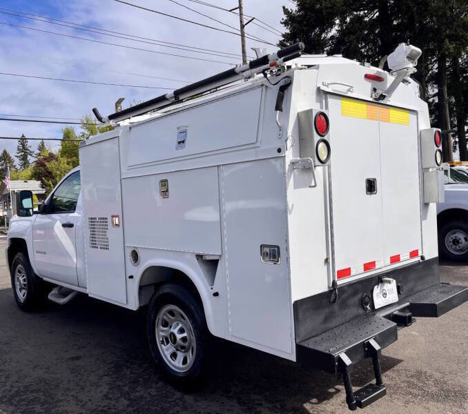 Used 2017 Chevrolet Silverado 3500 W/T RWD image 7