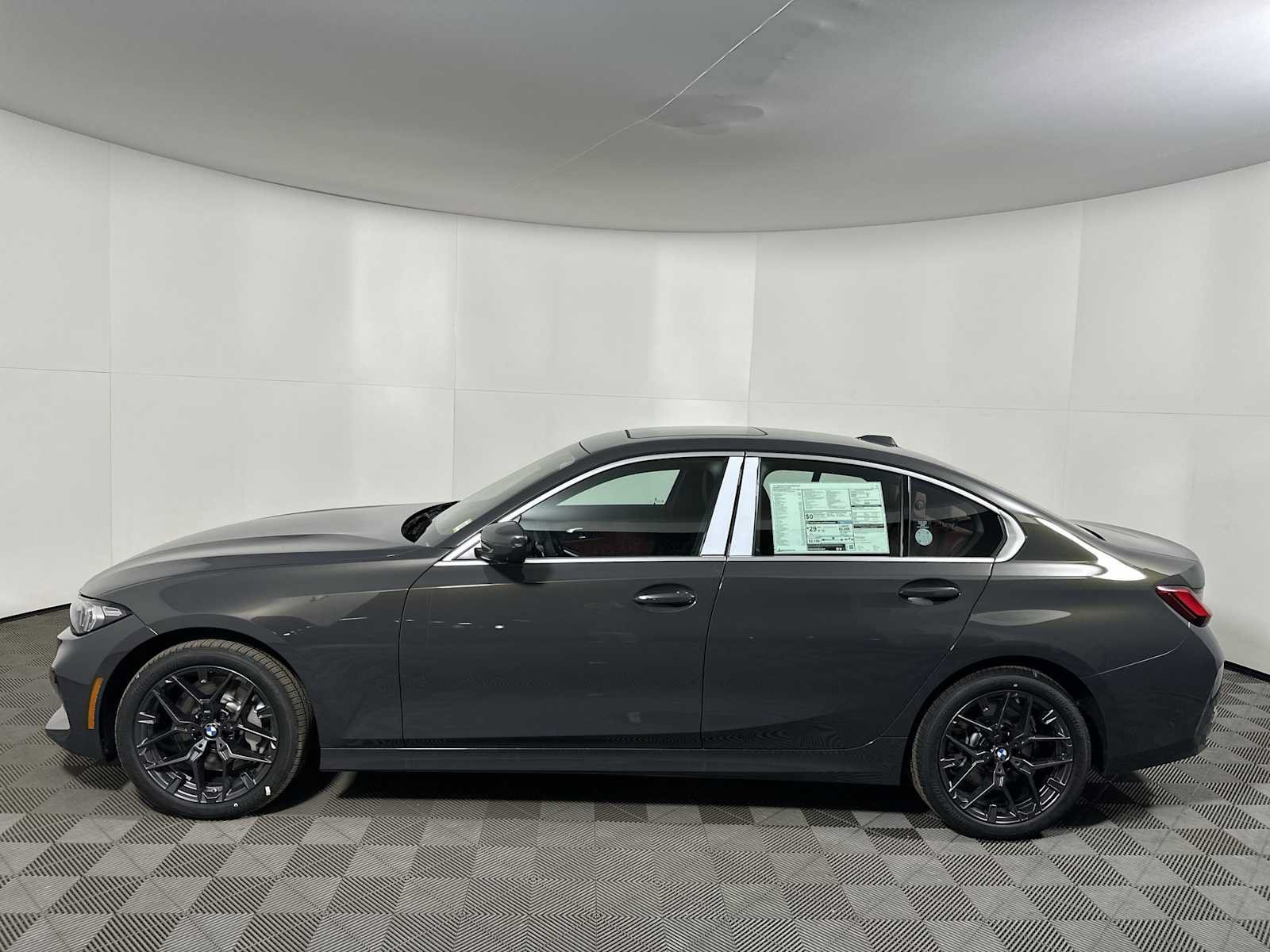 New 2026 BMW 330i xDrive Sedan w/ Convenience Package AWD/4WD image 4