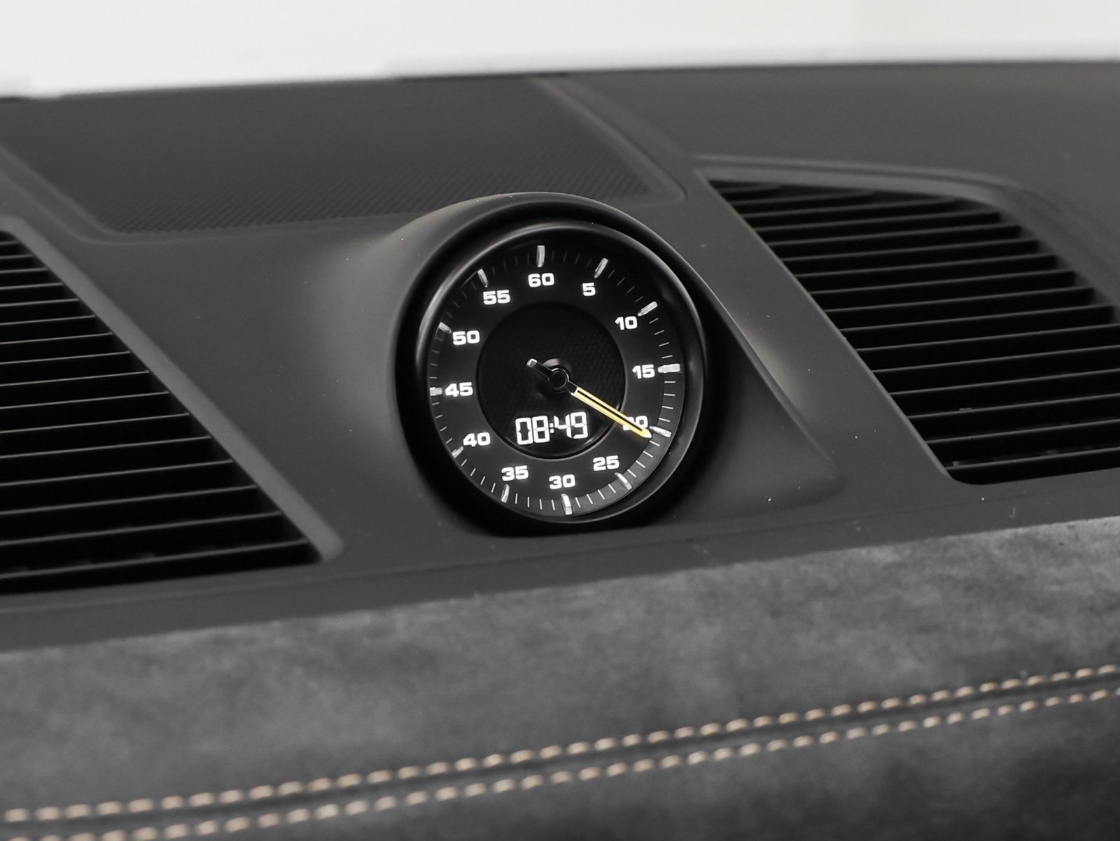 Used 2022 Porsche Cayenne Turbo GT image 56