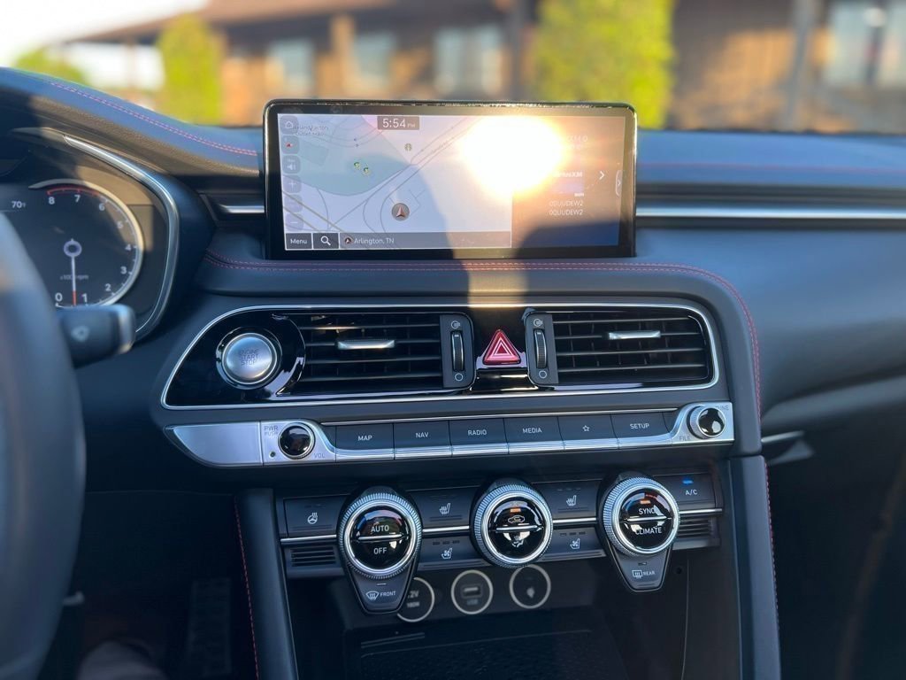 Used 2023 Genesis G70 3.3T w/ Sport Prestige Package RWD image 33