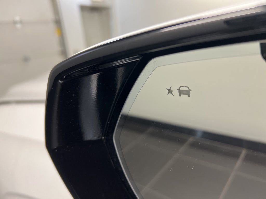 Used 2021 Cadillac Escalade Sport w/ Driver Assist Tech Package image 31