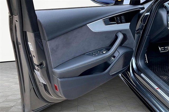 Used 2023 Audi A4 2.0T Prestige w/ Prestige Package image 18