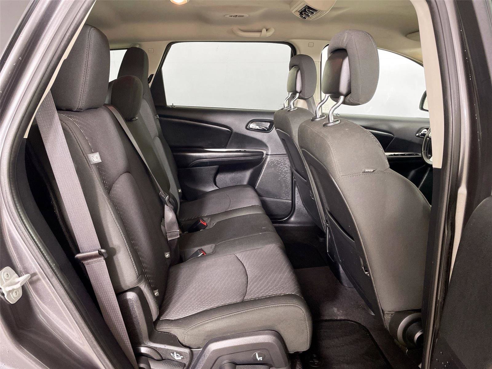 Used 2019 Dodge Journey SE w/ Premium Group FWD image 25