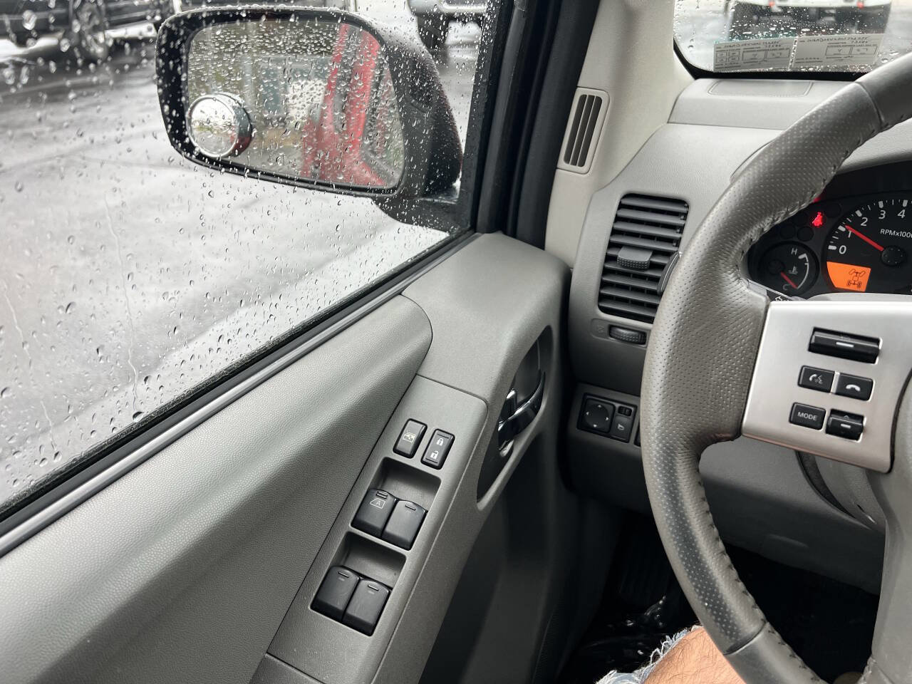 Used 2016 Nissan Frontier SV w/ SV Value Truck Package image 14