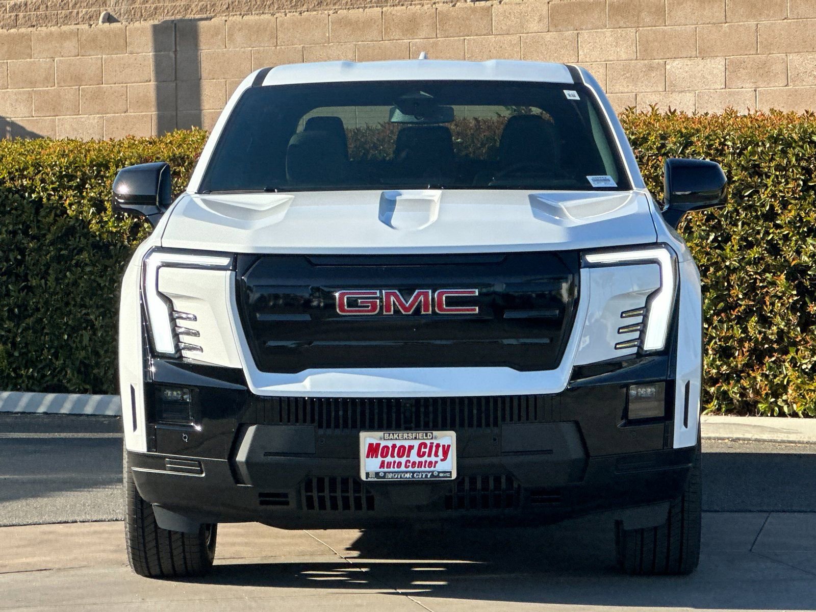 New 2026 GMC Sierra EV Elevation image 9