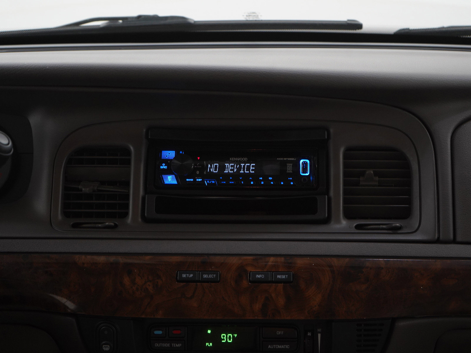 Used 2009 Mercury Grand Marquis LS RWD image 15