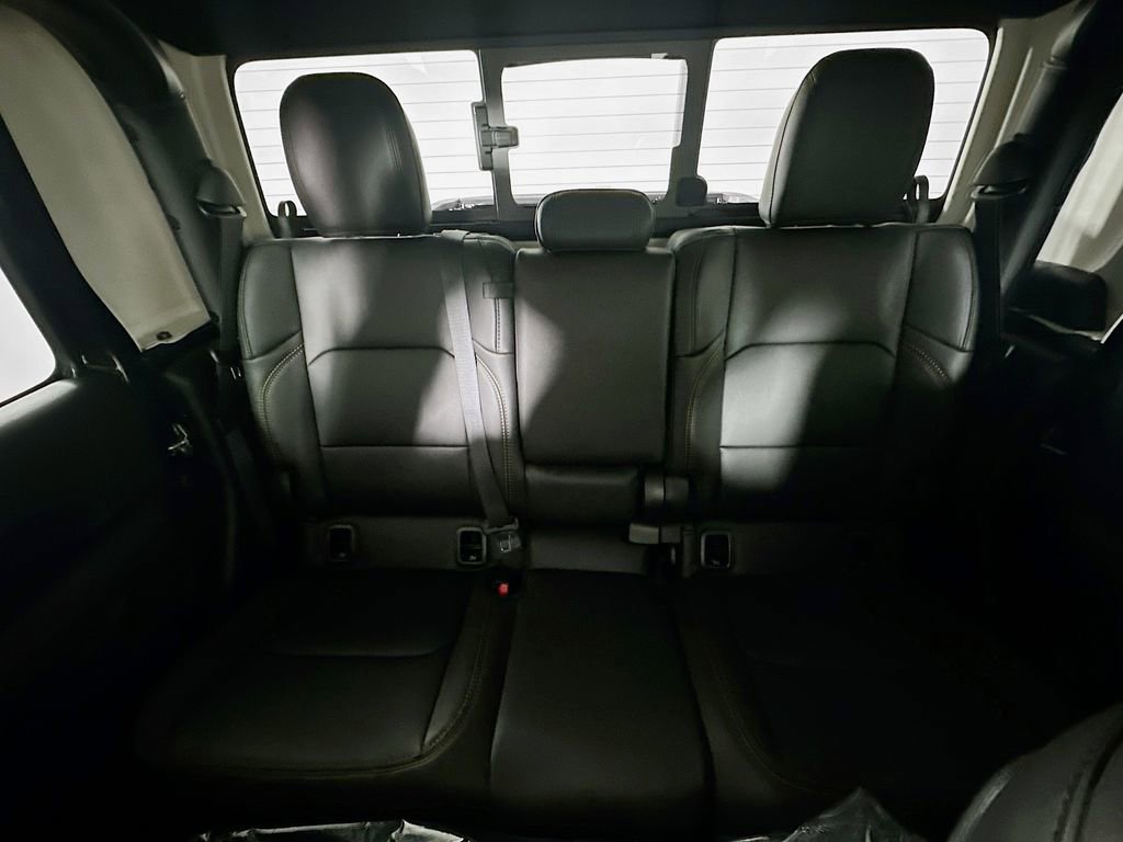 New 2025 Jeep Gladiator Sport w/ Premium Package image 10
