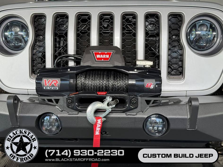 Used 2023 Jeep Gladiator Rubicon w/ Cold Weather Group AWD/4WD image 4