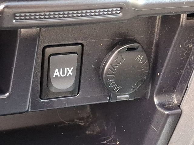 Used 2011 Toyota 4Runner SR5 AWD/4WD image 26