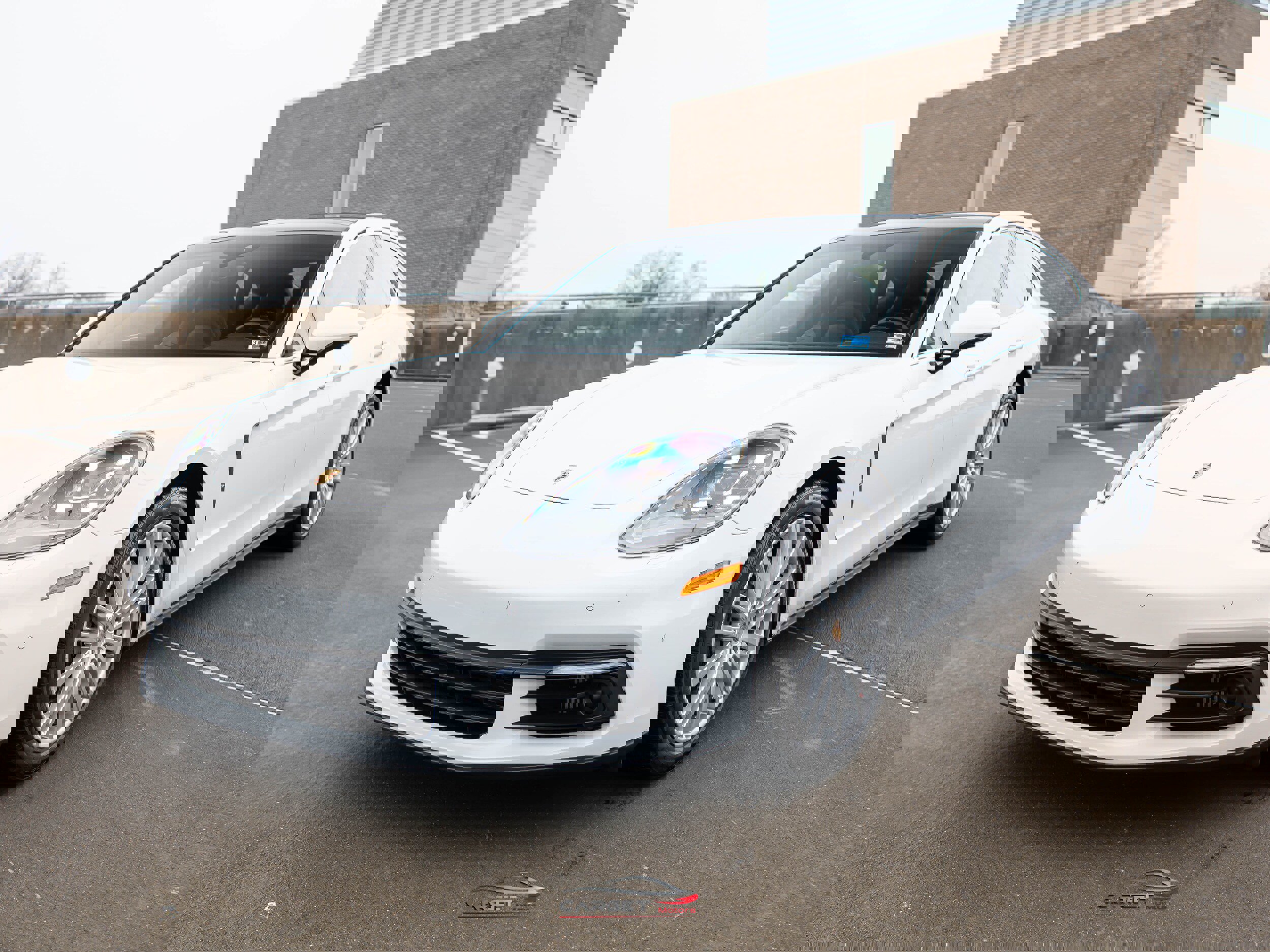 Used 2017 Porsche Panamera 4S image 3