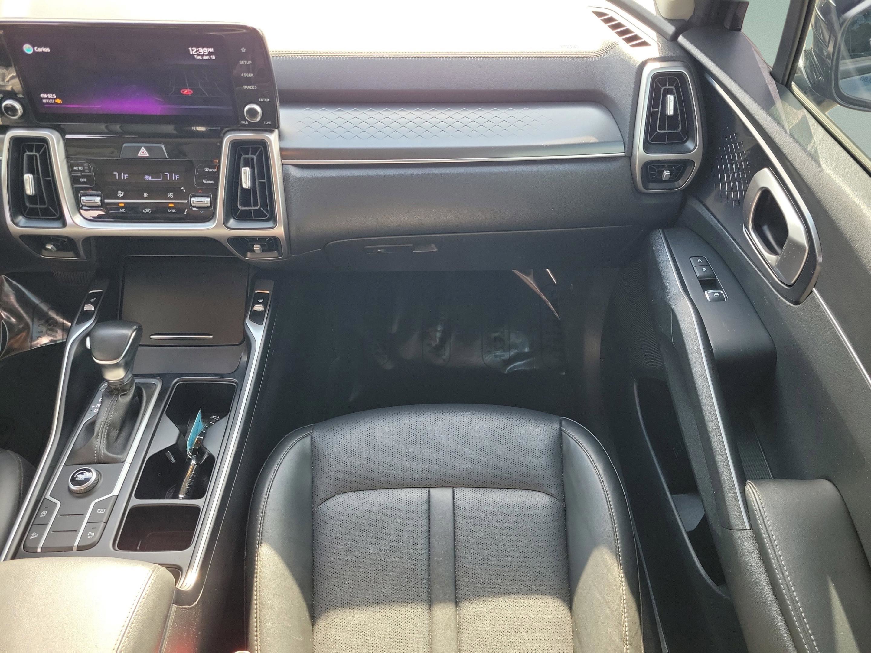 Used 2022 Kia Sorento S image 15