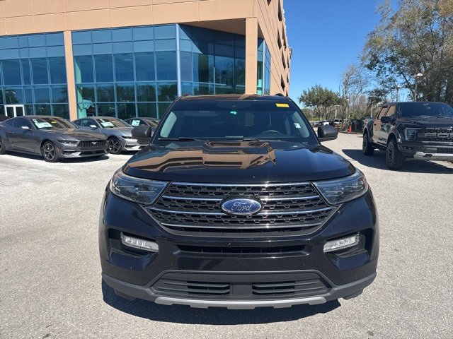 Certified 2022 Ford Explorer XLT w/ Equipment Group 202A image 10